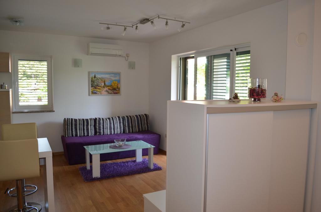 Apartments Soldo Baška Стая снимка